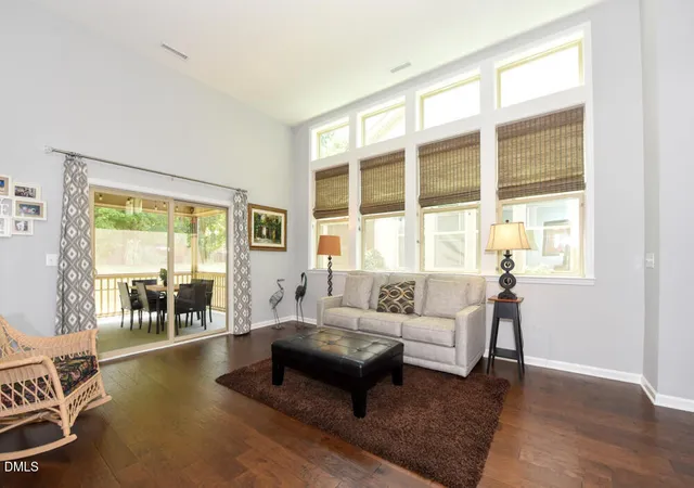 5th image of 174 Ellsworth Manor Dr, Hillsborough, NC 27278 | MLS# 10187041