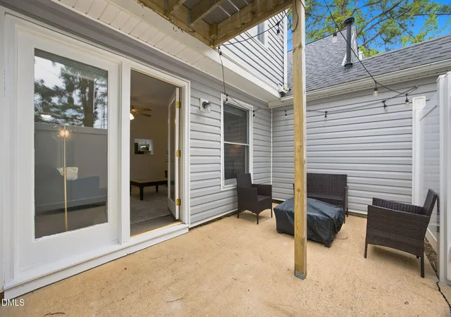 Photo 4 of Townhouse for sale at 5003 Avenida Del Sol Dr, Raleigh, NC 27616 | MLS# 10185000 | Listing updated on 2026-09-22
