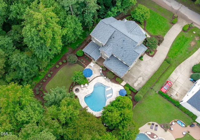 3rd image of 200 Middle Creek Park Ave, Apex, NC 27539 | MLS# 10185790
