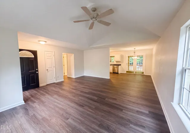 4th image of 5501 Wagon Farm Rd, Efland, NC 27243 | MLS# 10184406