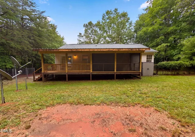 5th image of 5501 Wagon Farm Rd, Efland, NC 27243 | MLS# 10184406