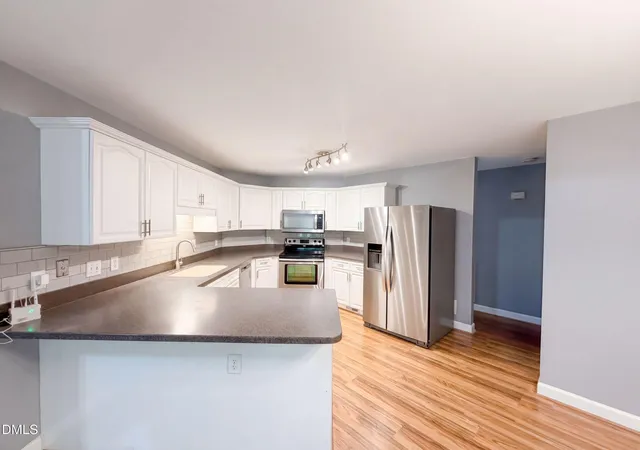 2nd image of 513 Saint Croix Dr, Holly Springs, NC 27540 | MLS# 10184408