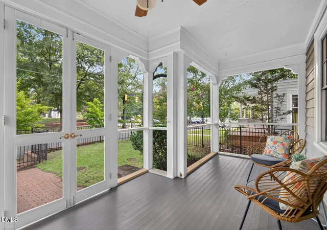 3rd image of 1917 W Club Blvd, Durham, NC 27705 | MLS# 10185191
