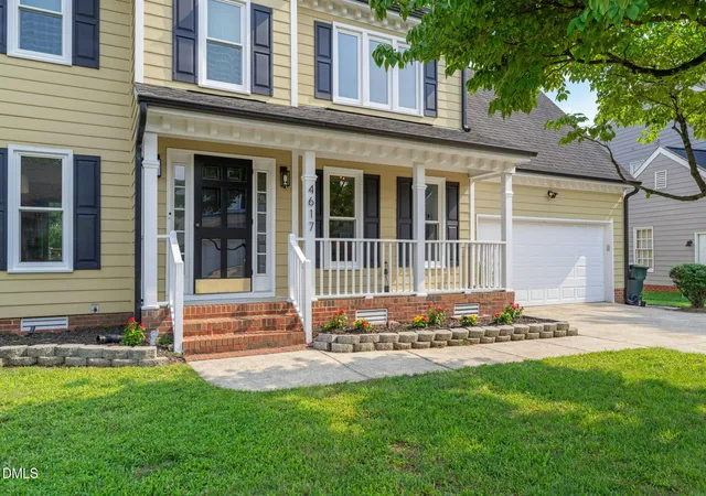 Photo 3 of Sale Pending at 4617 Forest Highland Dr, Raleigh, NC 27604 | MLS# 10185023 | Listing updated on 2026-08-11