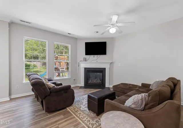 Photo 1 of Single family home for sale at 2129 Maizefield Ln, Fuquay Varina, NC 27526 | MLS# 10185233 | Listing updated on 2026-10-15