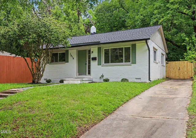 3rd image of 1614 Alcott St, Durham, NC 27701 | MLS# 10184747