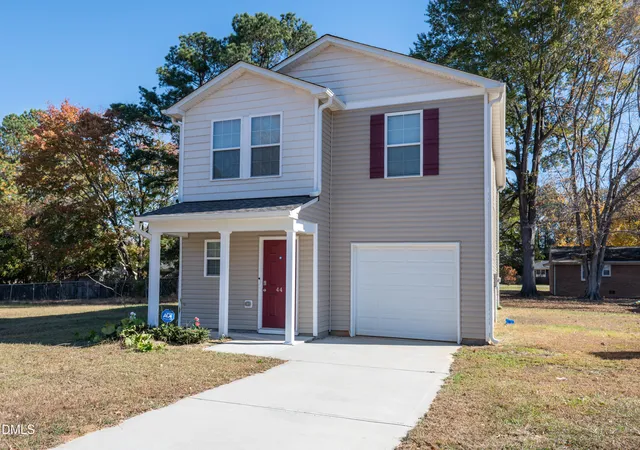 2nd image of 44 Edgemont Ave, Roxboro, NC 27573 | MLS# 10184521