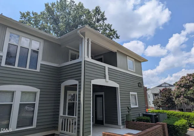 1st image of 1031 Nicholwood Dr #203, Raleigh, NC 27605 | MLS# 10184496
