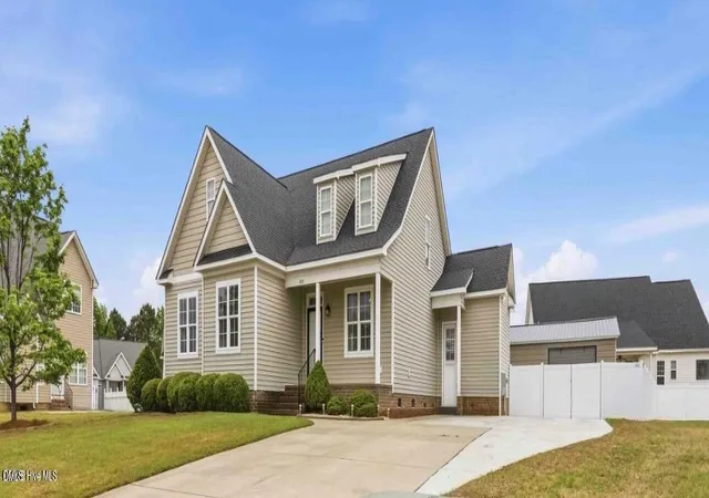 Photo 3 of Single family home for sale at 4203 Britthill Ln, Wilson, NC 27893 | MLS# 10184481 | Listing updated on 2026-08-18