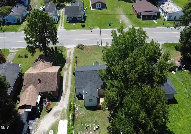 48th image of 300 E Academy St, Robersonville, NC 27871 | MLS# 10185185