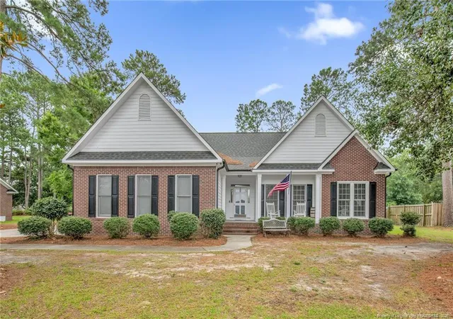 Photo 1 of Sale Pending at 5437 Labrador Dr, Hope Mills, NC 28348 | MLS# 767212 | Listing updated on 2026-08-20