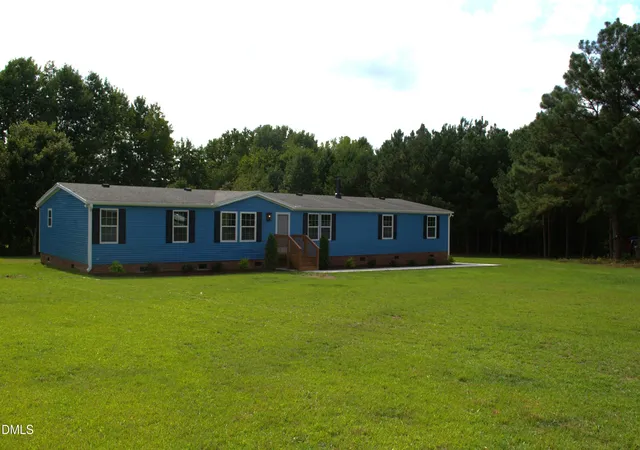 2nd image of 121 Bent Tree Ct, Lillington, NC 27546 | MLS# 10184908
