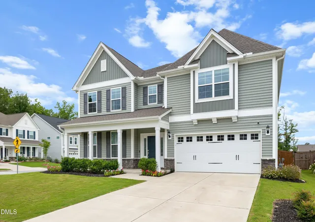 Photo 2 of Single family home for sale at 1012 Whispering Crk Ct, Knightdale, NC 27545 | MLS# 10184776 | Listing updated on 2026-09-25