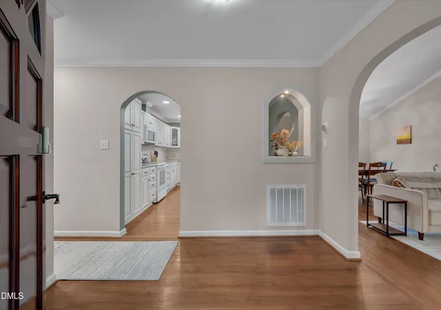 3rd image of 117 Flora Mcdonald Ln, Cary, NC 27511 | MLS# 10184652