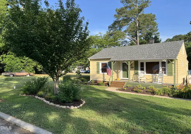 3rd image of 209 E Franklin St, Spring Hope, NC 27882 | MLS# 10184544
