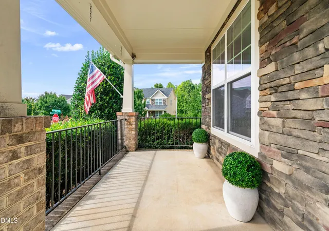 2nd image of 309 Capeside Ave, Holly Springs, NC 27540 | MLS# 10184844