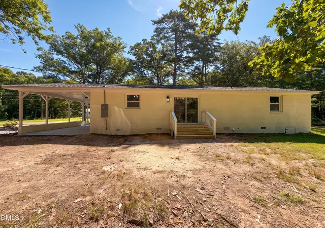 14th image of 2219 Valley Rd, Sanford, NC 27330 | MLS# 10185068