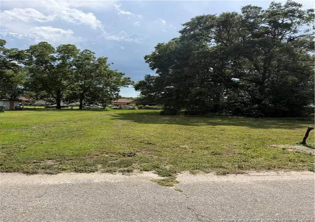 Photo 1 of Land for sale at 9 Bryant St, Lumberton, NC 28358 | MLS# 767249 | Listing updated on 2026-09-21