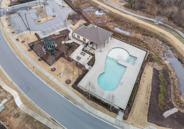 2nd image of 3411 Antler View Dr, Apex, NC 27502 | MLS# 10184804