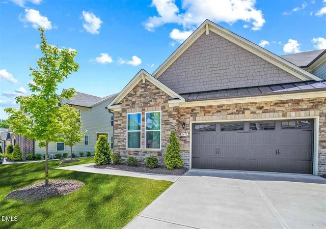 3rd image of 3411 Antler View Dr, Apex, NC 27502 | MLS# 10184804