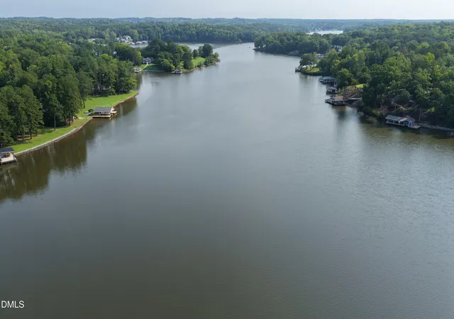 4th image of 235 Pelican Point Ln, Semora, NC 27343 | MLS# 10186177