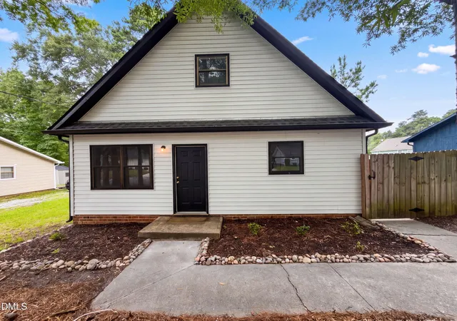 1st image of 3309 Prudence St, Durham, NC 27704 | MLS# 10184642