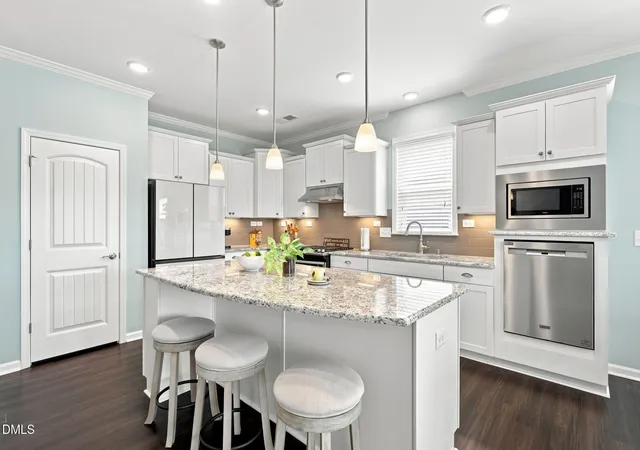 Photo 3 of Single family home for sale at 1021 Calista Dr, Wake Forest, NC 27587 | MLS# 10185568 | Listing updated on 2026-10-11