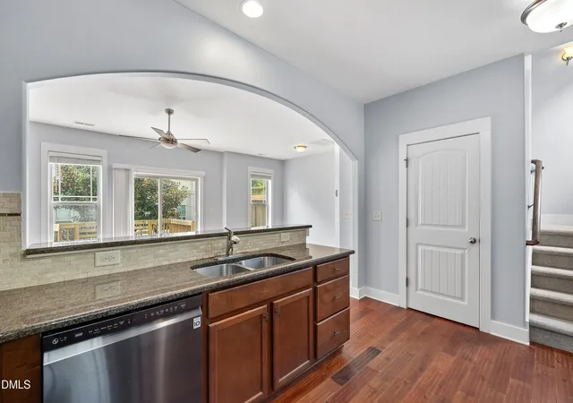 Photo 4 of Townhouse for sale at 3829 Glenhaven Rd, Raleigh, NC 27606 | MLS# 10186580 | Listing updated on 2026-09-24