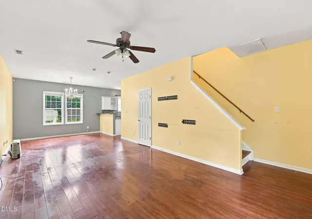 Photo 3 of Single family home for sale at 30 Hunters Way, Angier, NC 27501 | MLS# 10184723 | Listing updated on 2026-08-06