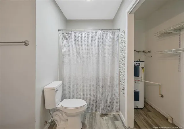 2nd image of 6724 Willowbrook Dr, Fayetteville, NC 28314