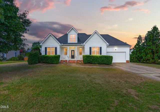 1st image of 34 Overby Ct, Fuquay Varina, NC 27526 | MLS# 10186846