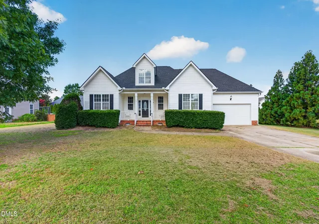 2nd image of 34 Overby Ct, Fuquay Varina, NC 27526 | MLS# 10186846