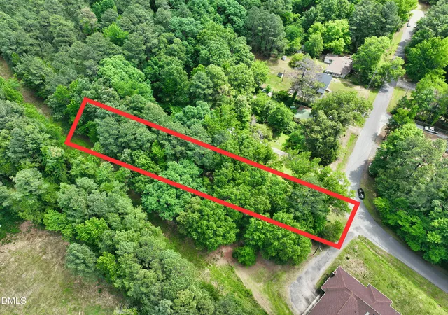5th image of 3057 Lake Dr, Durham, NC 27704 | MLS# 10184678