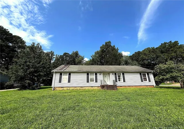 Photo 1 of Sale Pending at 4919 Mandel Rd, Durham, NC 27712 | MLS# 767199 | Listing updated on 2026-08-24