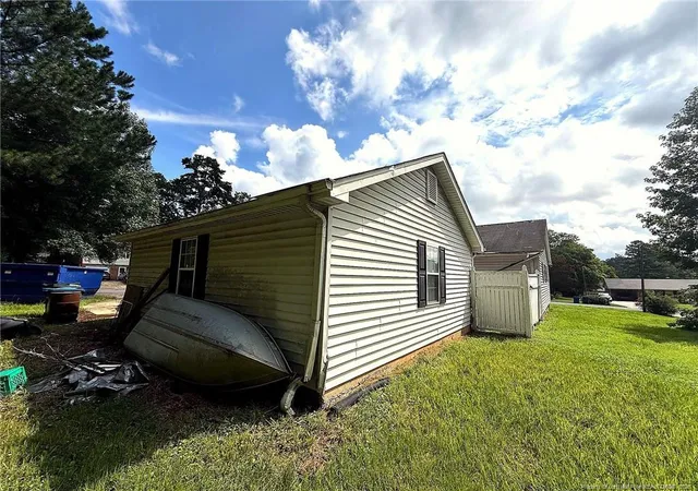 Photo 3 of Sale Pending at 4919 Mandel Rd, Durham, NC 27712 | MLS# 767199 | Listing updated on 2026-08-24