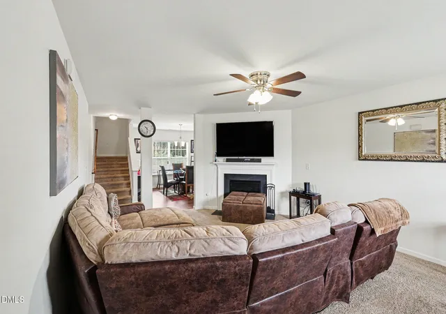 Photo 2 of Sale Pending at 3913 Huntsmoor Ln Nw, Wilson, NC 27896 | MLS# 10184933 | Listing updated on 2026-09-07