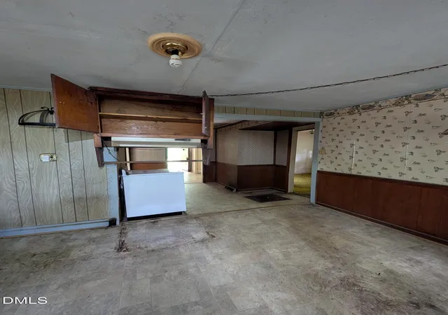 3rd image of 1814 Cole Mill Rd, Durham, NC 27712 | MLS# 10184798