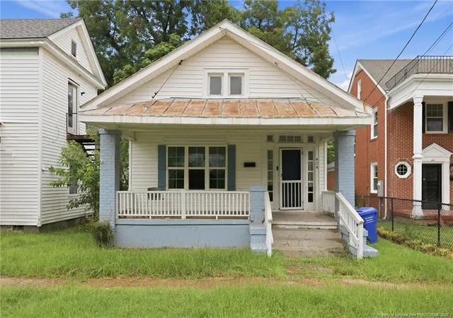 1st image of 424 E Blount St, Kinston, NC 28501 | MLS# 767253