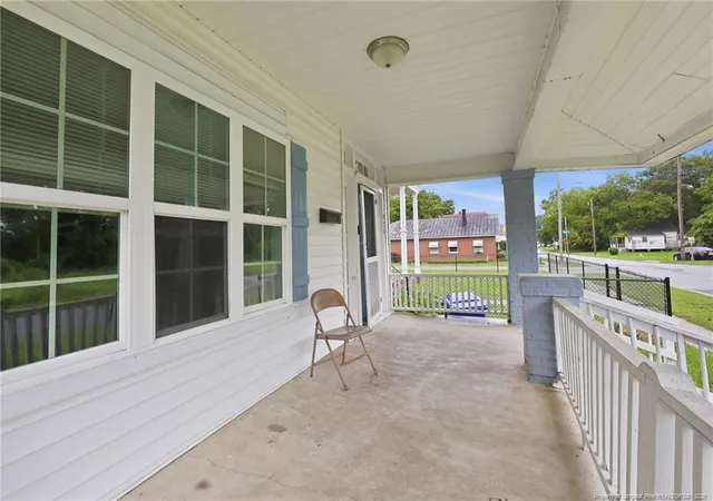 5th image of 424 E Blount St, Kinston, NC 28501 | MLS# 767253