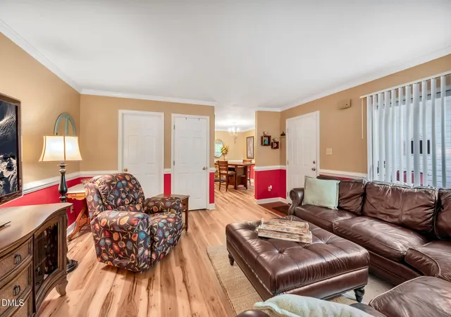Photo 3 of Single family home for sale at 391 Summerwalk Cir, Chapel Hill, NC 27517 | MLS# 10186823 | Listing updated on 2026-09-09