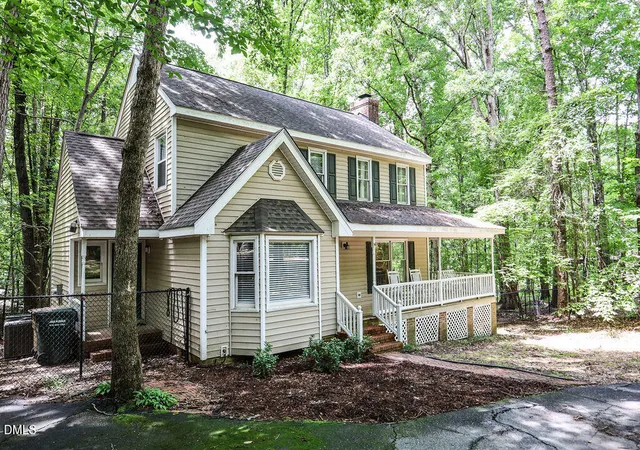 Photo 1 of Single family home for sale at 2013 Fox Den, Clayton, NC 27527 | MLS# 10184817 | Listing updated on 2026-09-24