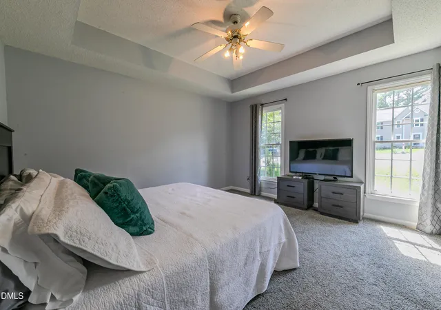 Photo 3 of Sale Pending at 816 White Daisies Ct, Raleigh, NC 27610 | MLS# 10184969 | Listing updated on 2026-10-21