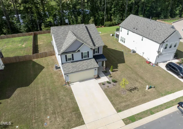 Photo 4 of Single family home for sale at 287 Winding Crk Dr, Lillington, NC 27546 | MLS# 10184830 | Listing updated on 2026-10-05