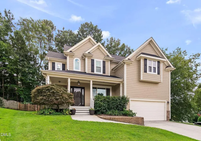 Photo 3 of Sale Pending at 1000 Proper Ct, Apex, NC 27502 | MLS# 10184843 | Listing updated on 2026-08-25
