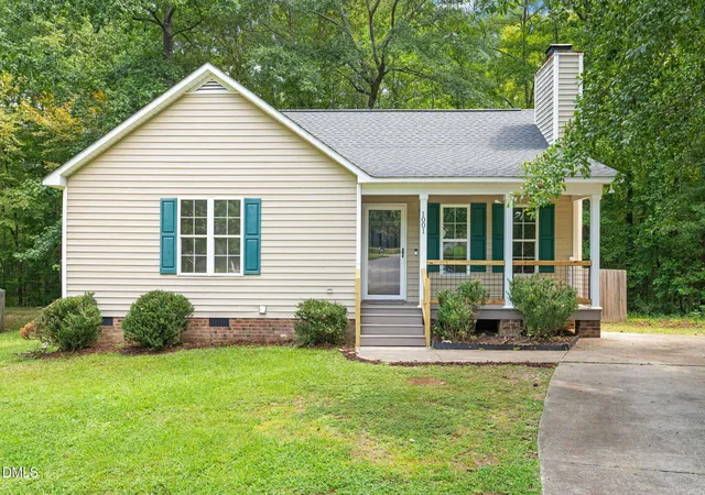 Photo 1 of Sale Pending at 1001 Spawn Pl, Knightdale, NC 27545 | MLS# 10187252 | Listing updated on 2026-09-01