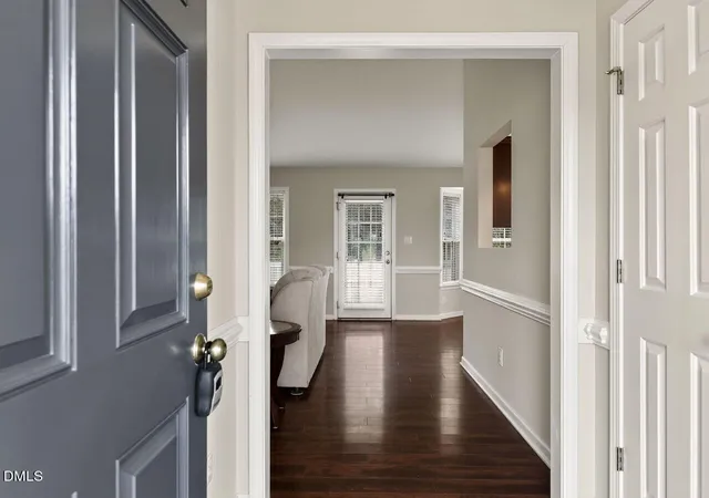 Photo 3 of Single family home for sale at 292 Middle Landing Dr, Smithfield, NC 27577 | MLS# 10184926 | Listing updated on 2026-09-27