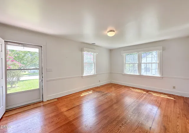 Photo 5 of Sale Pending at 128 Battle Ave, Warrenton, NC 27589 | MLS# 10184868 | Listing updated on 2026-09-01