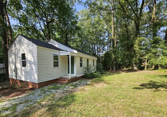 1st image of 2506 Dominion St, Durham, NC 27704 | MLS# 10184870