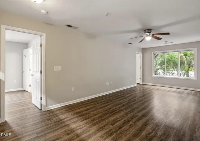 Listing Photo 5 - Condo for sale in building located at 1501 Graduate Ln, Raleigh, NC 27606