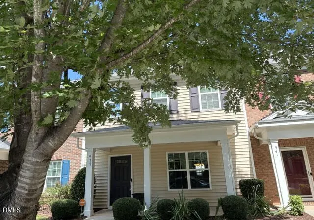 Photo 3 of Townhouse for sale at 939 Ileagnes Rd, Raleigh, NC 27603 | MLS# 10185251 | Listing updated on 2026-08-31